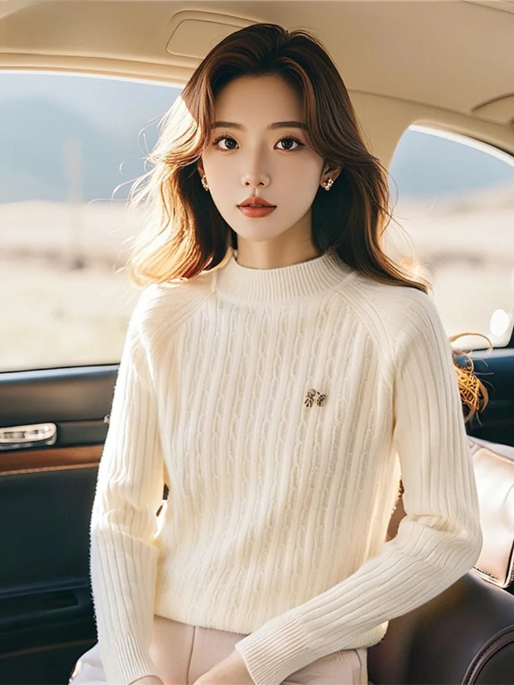 La Chabell 7 м осень и зима 2024 новый простой вязаный топ с полувысоким воротником