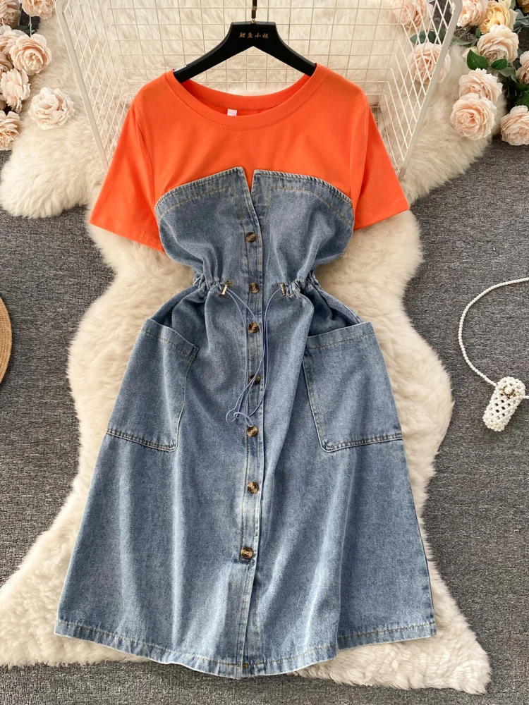 Женское джинсовое платье-трапеция