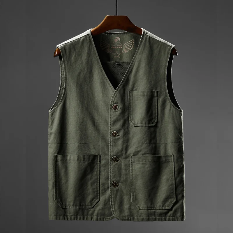

Men Military Waistcoat Many Pockets Vest Sleeveless Jacket Plus Size 6XL 7XL 8XL Large Male Travel Coat Army Tactical Clothing