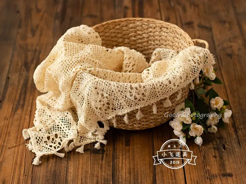 

Newborn Baby Photography Props Vintage Tassel Blanket with Hollow Basket Filler Studio Shooting Accessories Photo Props