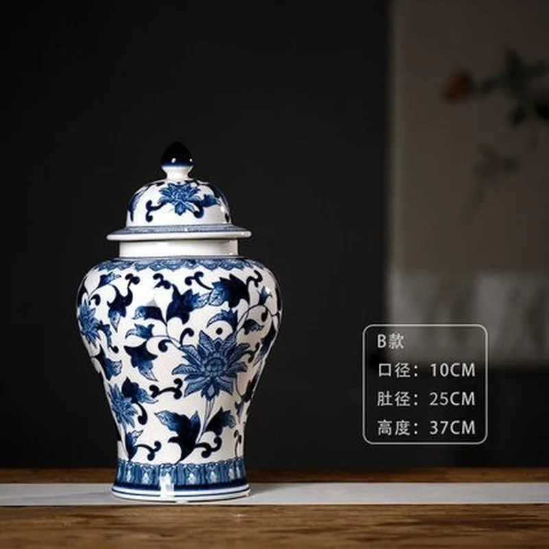 High Quality Chinese Antique Handmade Blue and White Porcelain Vases for Home Decoration images - 6