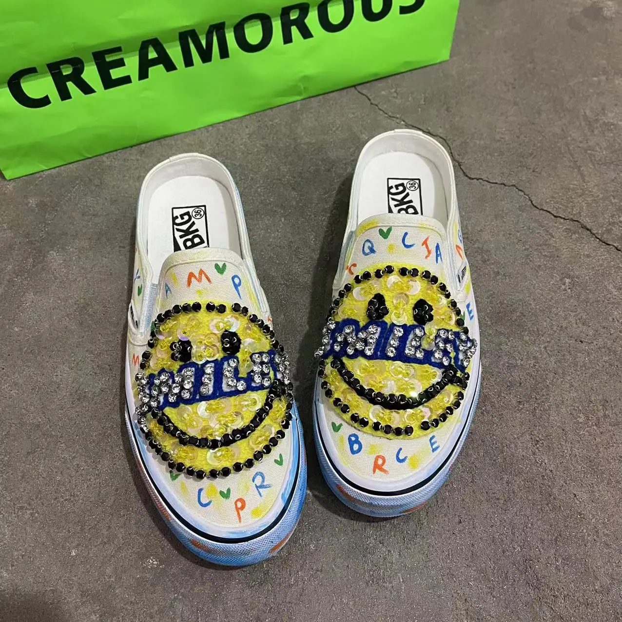 

Fashion hand custom rhinestone personalized pattern shoes High top canvas shoes casual lace-up canvas shoes