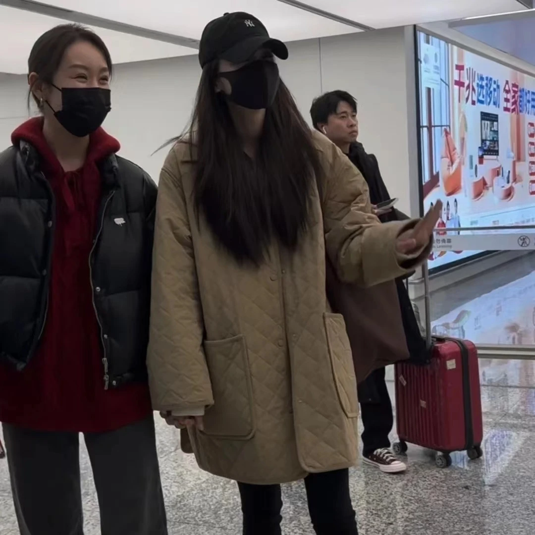 Toteme Cotton-padded jacket Na Za Same Sle as Stars Pocket Logo Embroidered Corduroy Trim Barn Cotton-Padded Coat Outerwear