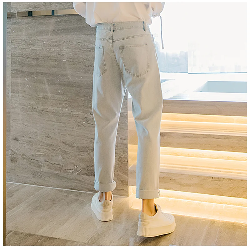 Streetwear Men 2022 New Pattern Vintage Recreational Light Blue Jeans Versatile Trend Straight Cylinder Trousers Autumn Female