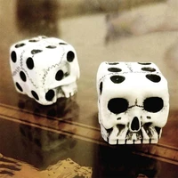 1pc skeleton dice scary novelty creative skull bone dice six sided skeleton club pub party game toys resin dice kids adults toy