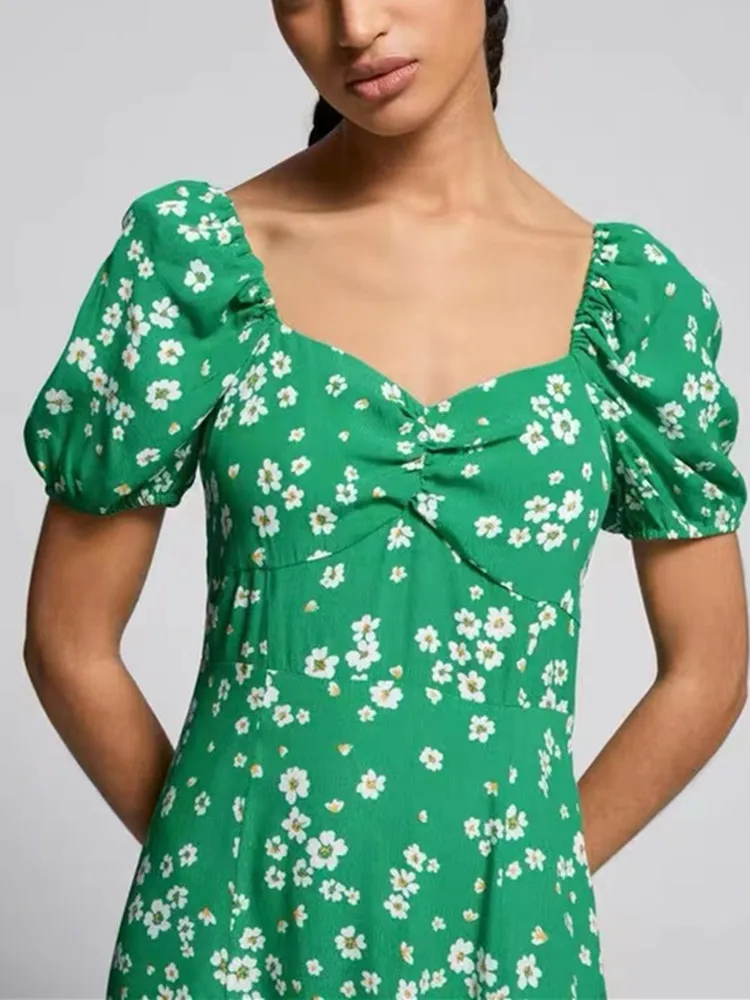 

Женское облегающее плиссированное платье миди с принтом, квадратным вырезом, высокой талией и разрезом на подоле, праздничное платье