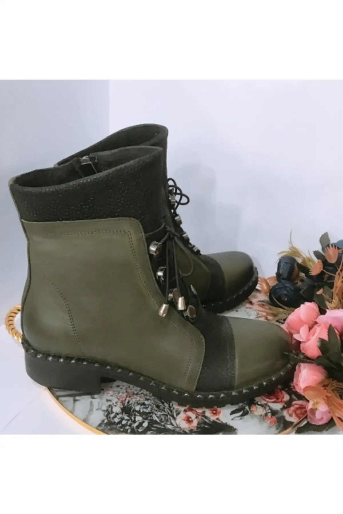 

Women's Khaki Postal Boat
