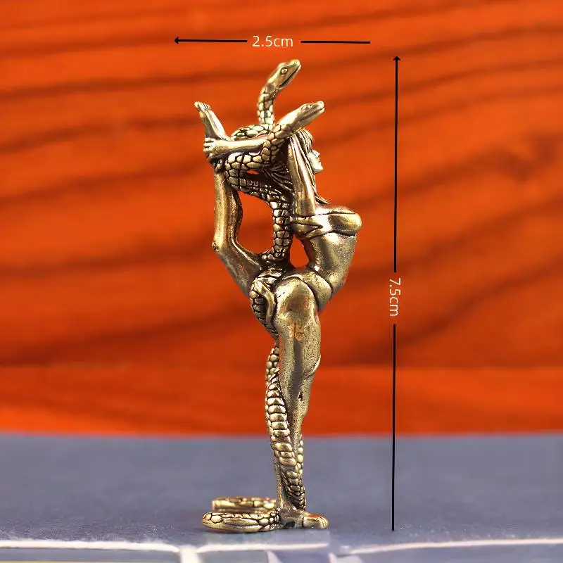 

Латунные фигурки женщины и змеи WHPHous
