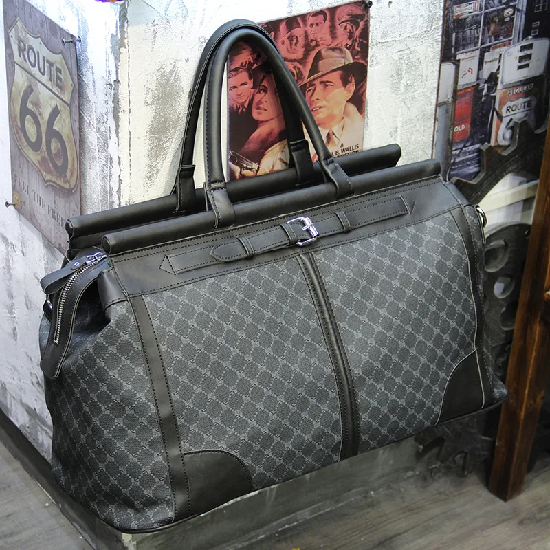Модная клетчатая дорожная сумка мужская большая вместительная с ручками сверху