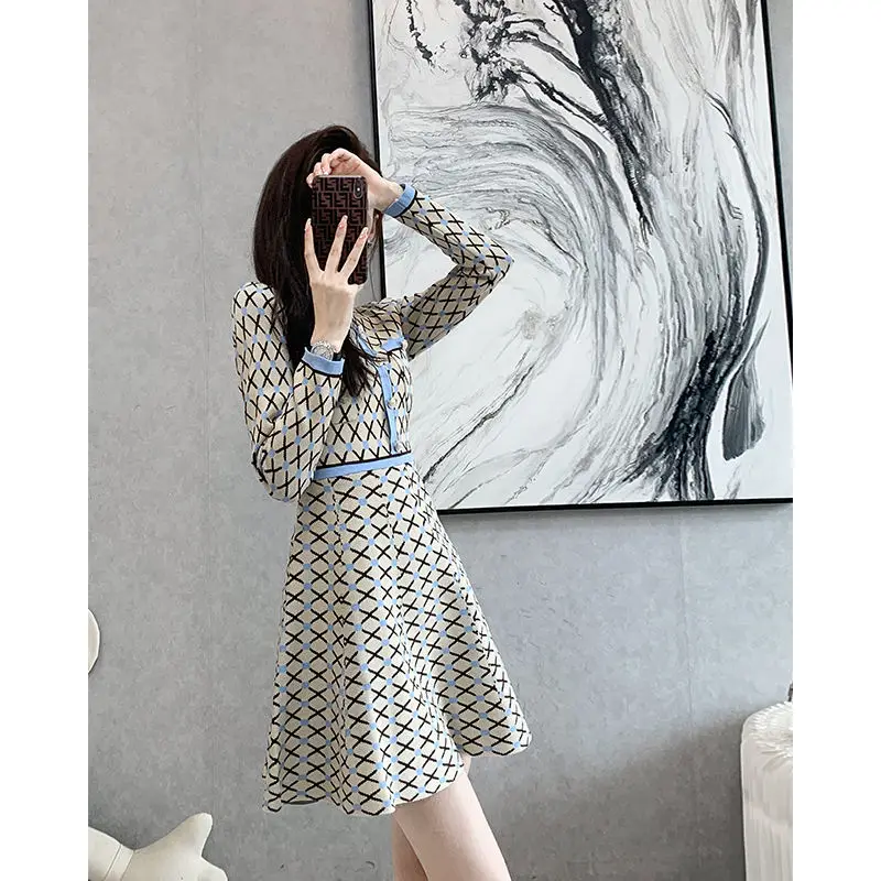 

Women Autumn Winter Clothing Vintage Plaid Knitted Sweater Dresses 2022 V Neck Striped Patchwork Knitwear Mini Short Dress E387