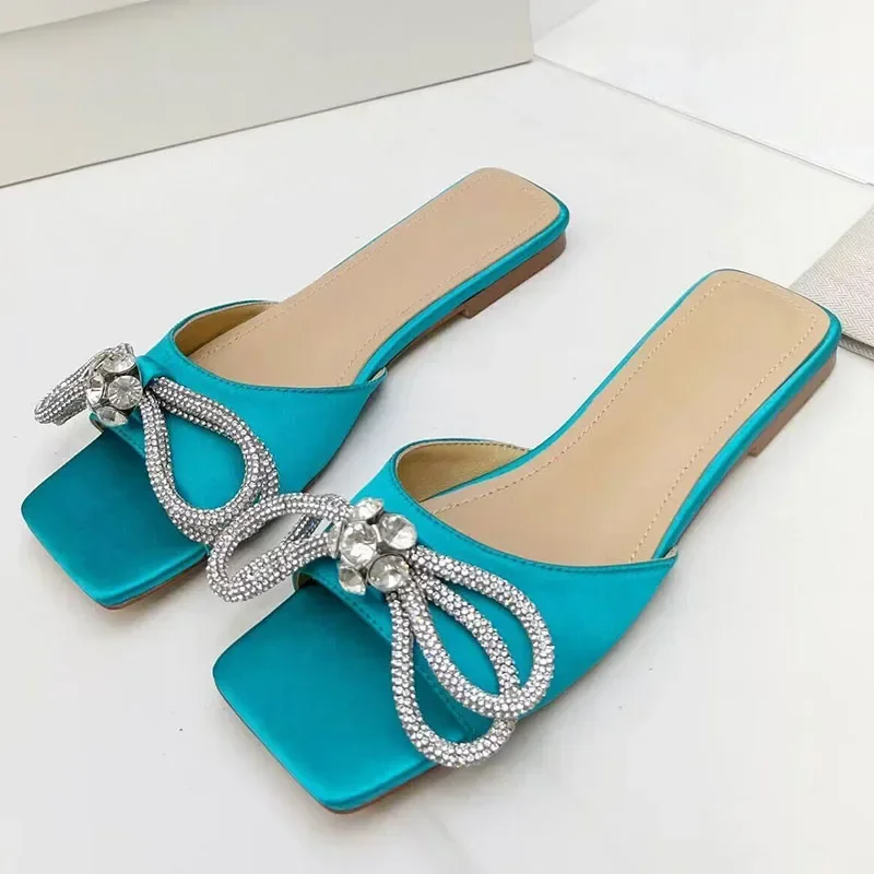 

Square Toe Women Flat Slippers Runway Designer Lovely Bow-knot Decor High Quality Satin Female Outwear Dress Slippers Size 35-42