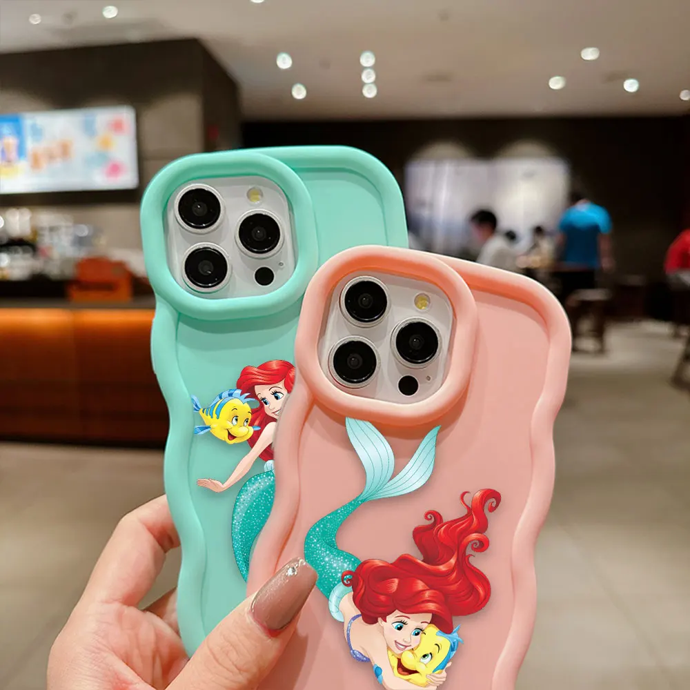 Противоударный матовый чехол для телефона с изображением русалки и девушки в