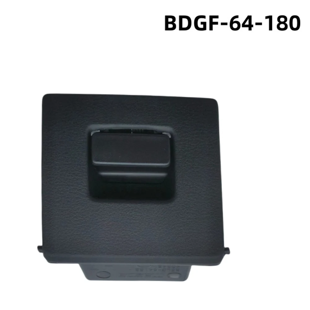 Фото Ящик для хранения мелочи в перчаточном ящике для Mazda 3 19-24 BDGF-64-180 BELG-64182, леворульный, для приборной панели №4