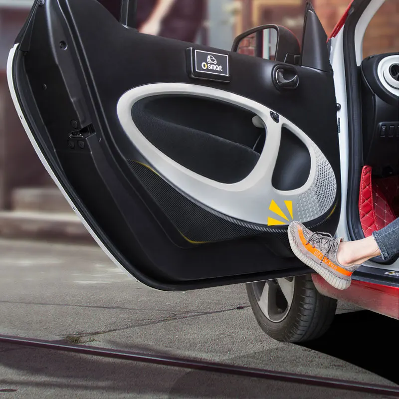 Фото 2 шт. защитных накладок на двери автомобиля против царапин для Smart 453 Fortwo Forfour, аксессуары для автомобиля, декоративная наклейка, устойчивая к пятнам. №1