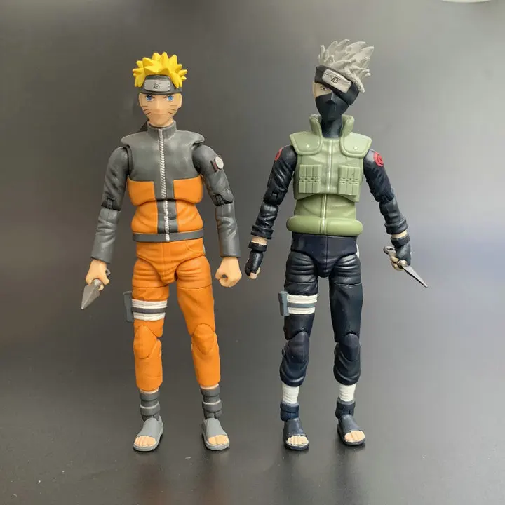 

BANDAI Japanese Uzumaki Naruto Hatake Kakashi Super Movable Hands-on Office Model Decoration FIGURE TOYS