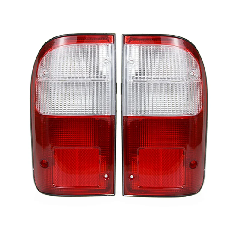 Фото Для Toyota Hilux Mk4 1997-2006: задний фонарь в сборе, стоп-сигнал, габаритный огонь, фонарь заднего хода №1