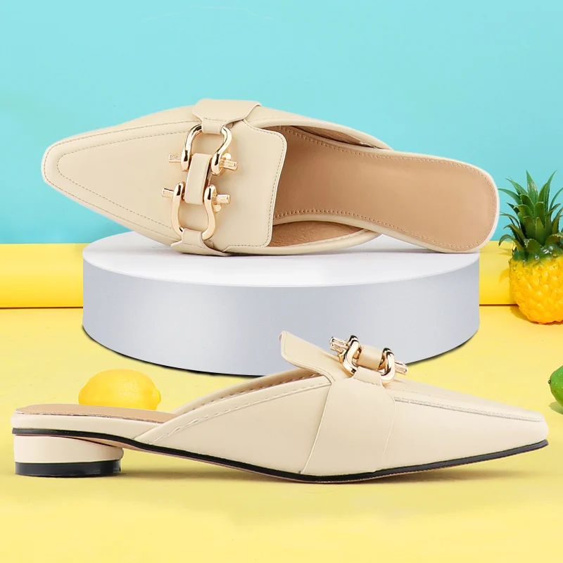 

Women Flat Shoes 2022 Luxury Pointed Toe Mule Slippers Designer Comfort Metal Slip-on Casual Loafers Fashion Women Flat Sandals