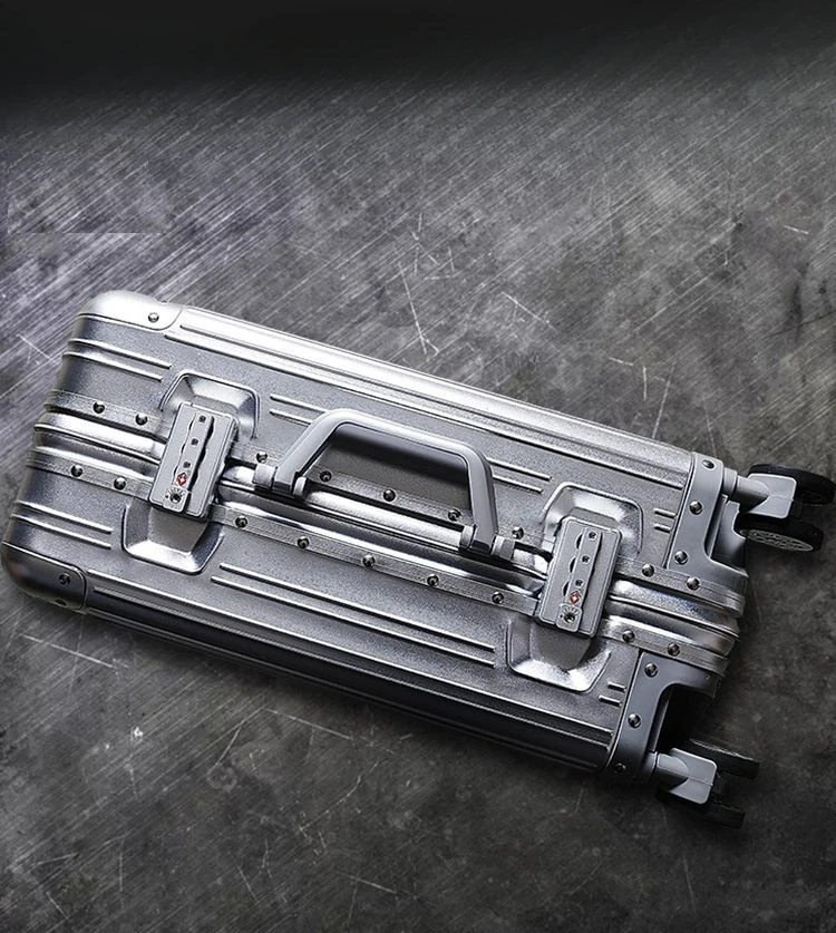 Aluminum Magnesium Alloy Trolley Case Frame Boarding Luggage Travel Password Box Grande Valise De Voyage Suitcases Free Shipping