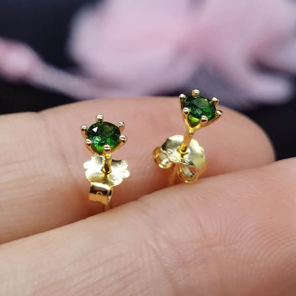 

Серьги женские из серебра 100% пробы с диопсидом, 3 слоя