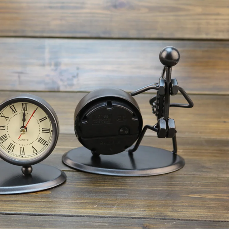 

1 шт. винтажные металлические музыкальные часы, украшение для дома, железная модель, антикварные часы, настольные часы, простые аксессуары для записи времени