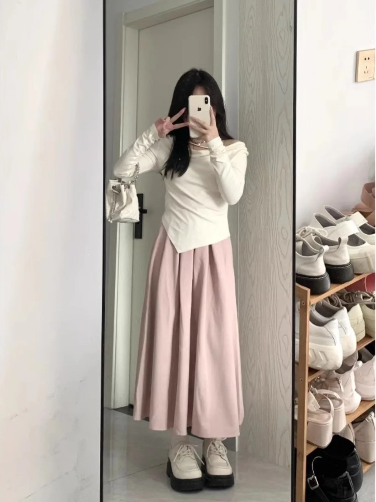 Европейские товары элитный дизайн 2025 новый модный темперамент облегающая нижняя