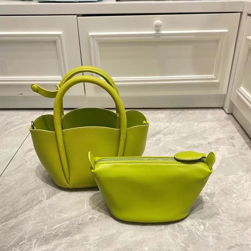 

Fashion Classic Style Elegant Lady Cow Leather Bucket Bag High Quality Leather Women Handbag With Inner Bag