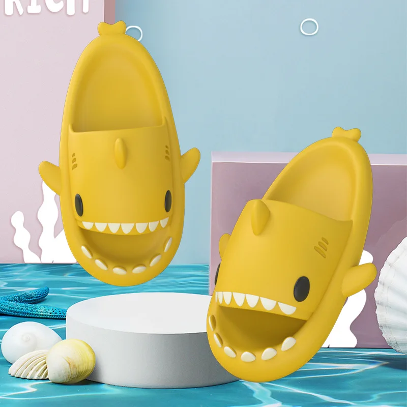 Man Women Shark Slippers Summer Home Anti-skid EVA Solid Color Couple Parents Kids Outdoor Cool Indoor Household Funny Shoes