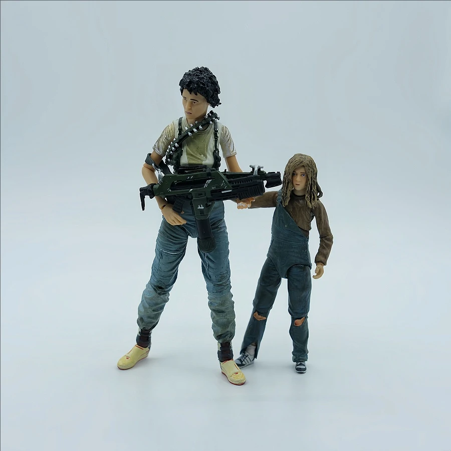 Фото NECA 30-летие Aliens Ripley Rescuing Newt ПВХ Фигурка Модель Игрушка Коллекционная Фигурка №4