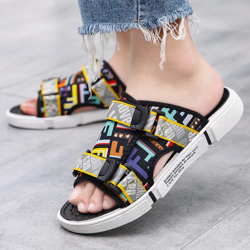 

2023 Summer Fashion Printed Slippers for Men Comfortable Flat Casual Slippers Men Non-slip Outdoor Slippers Man Pantuflas Hombre