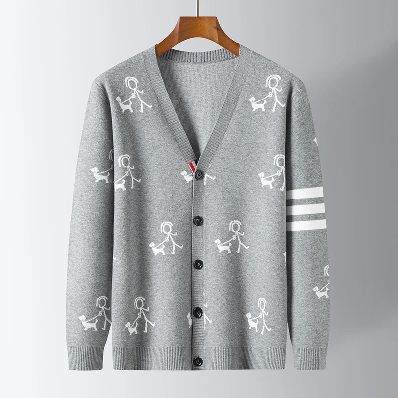 Мужской трикотажный кардиган с V-образным вырезом на пуговицах