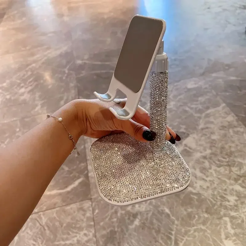 Фото Настольный держатель для телефона Bling Diamond, подходит для iPad, регулируемый держатель для планшета, универсальный держатель для настольного компьютера, для стриминга и прямых трансляций №1