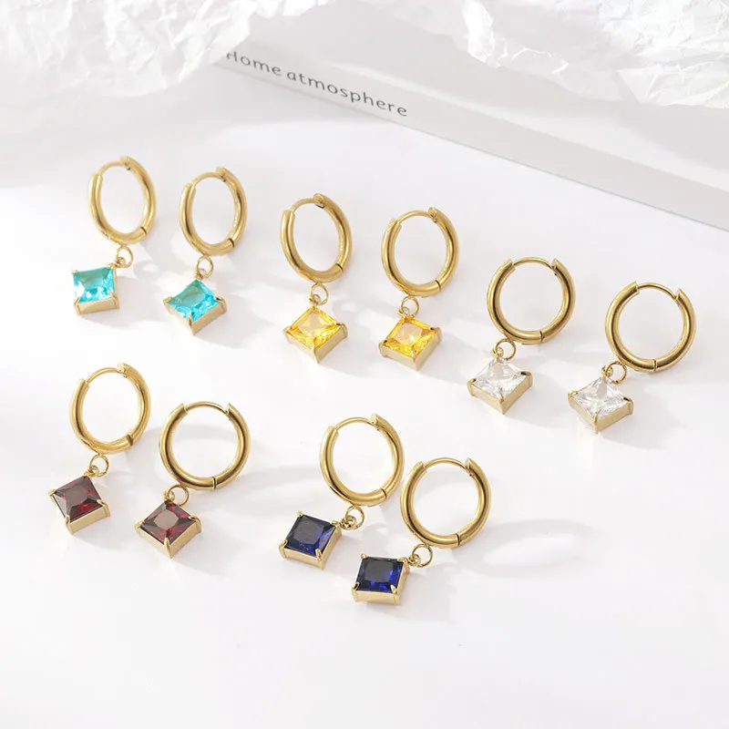 

Stainless steel square jewel earrings Retro earrings atmospheric earrings