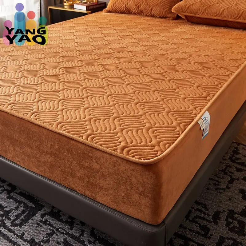 

Luxury Short Plush Thicken Quilted Mattress Cover Queen Size Warm Soft Baby Velvet Quilting Bed Cover Not Included Pillowcase