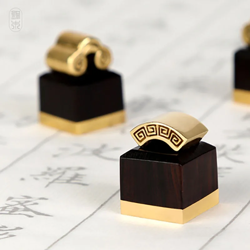 

Luxury Chinese Seal Engraving Brass Stamp Chapter Custom Carved with Your Name in English or Chinese For Calligraphy Painting