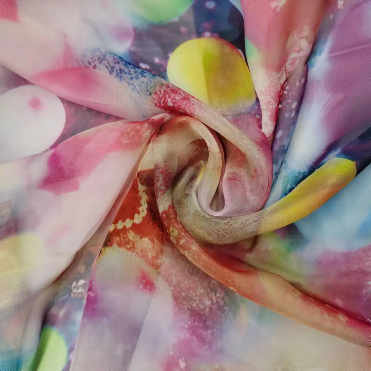 

Elegant Soft Translucent Honey Peach Printing Chiffon Fabric For Silk Scarves Women Summer Sheer Dress Skirt Mesh Veil