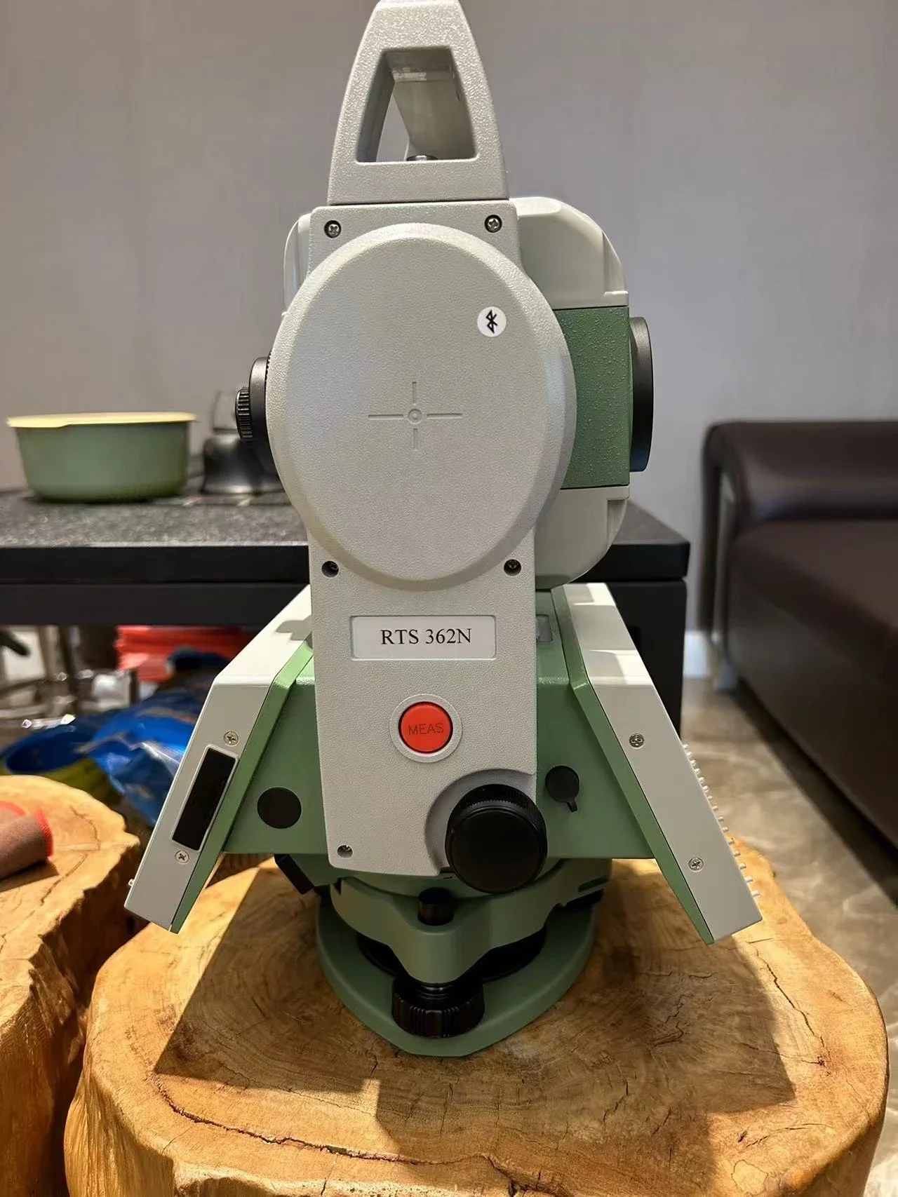 FOIF RTS-362R/RTS-362N Электронный тахеометр без отражателя на 1000 м с двухосной