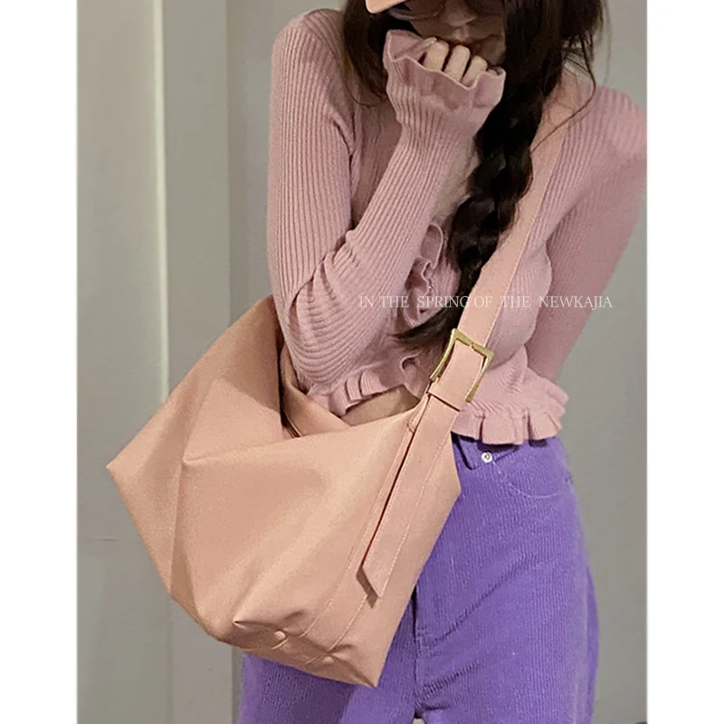 Messenger Bag Women Leather  Large Capacity Commuter Shoulder Armpit Bag 2023 New Vintage Full Matching Female Shoulder Bag