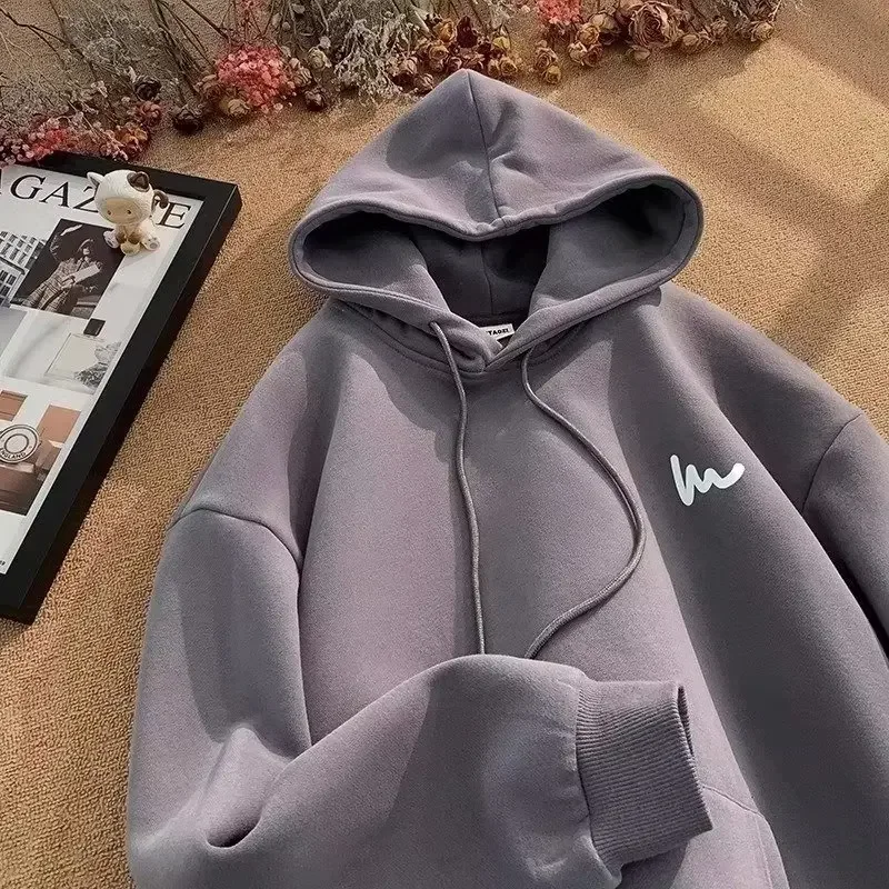 Свитшот с капюшоном в американском стиле