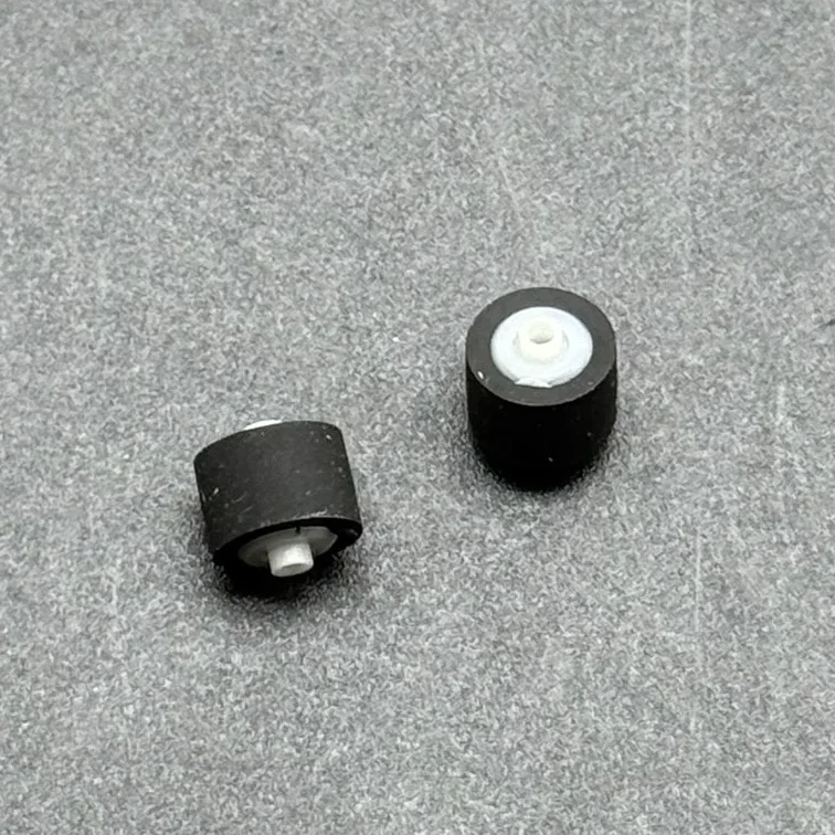 

2 шт. 7 мм x 4,5 мм x 1,2 мм резиновый прижимной ролик для кассетной колоды sony Walkman WM-101 102 103 202 203 404 501 F101 F102 F404