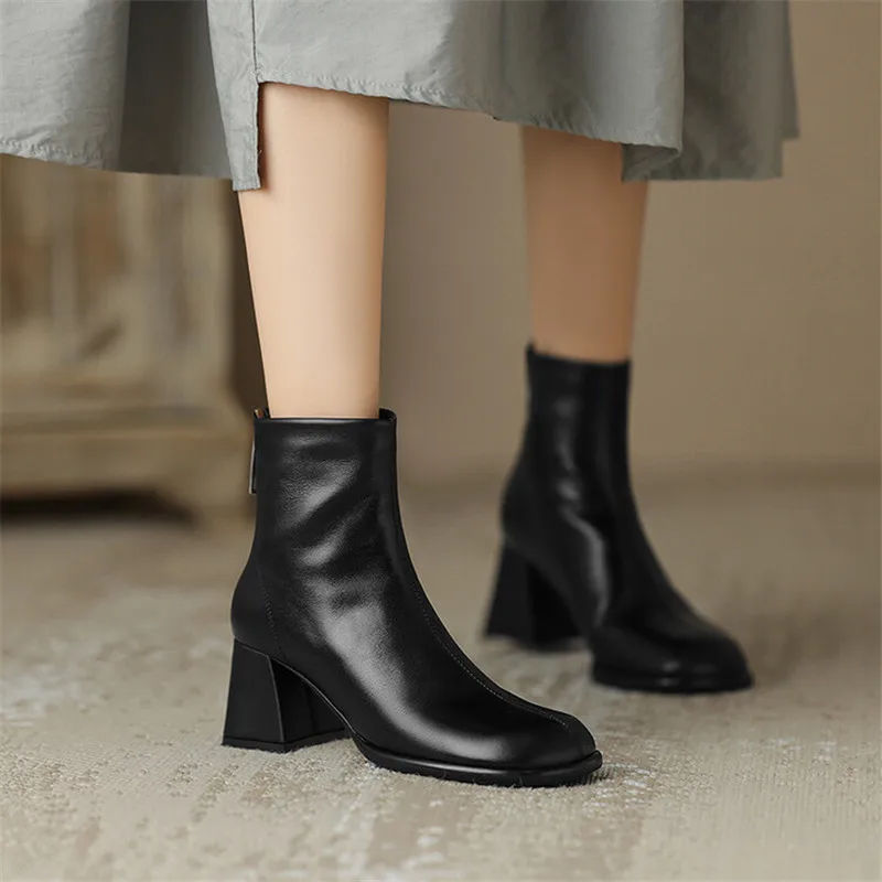 

New Autumn/Winter Genuine Leather Women Boots Round Toe Chunky Heel Boot for Women High Heel Handmade Short Boots Zapatos Mujer