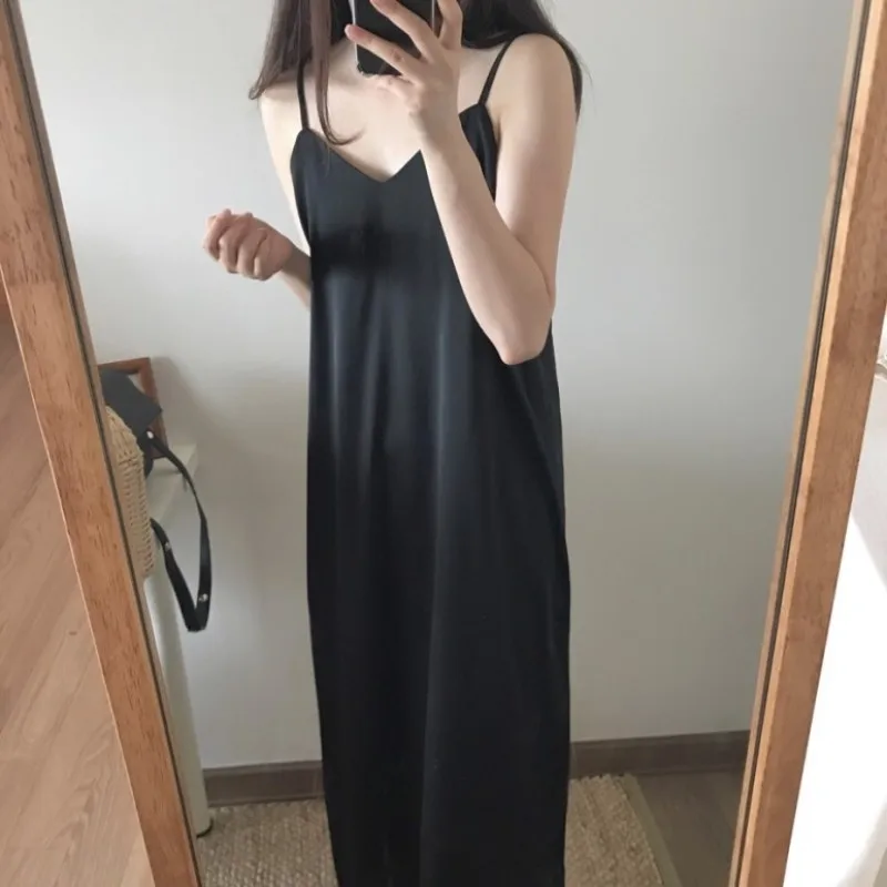 

Женское летнее платье на бретелях-спагетти, с V-образным вырезом