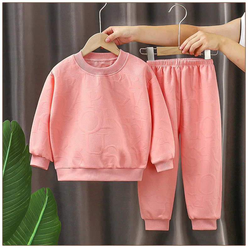 

Брендовый спортивный костюм для маленьких девочек, детская спортивная одежда, костюм, повседневная одежда для малышей, комплект из двух пре...