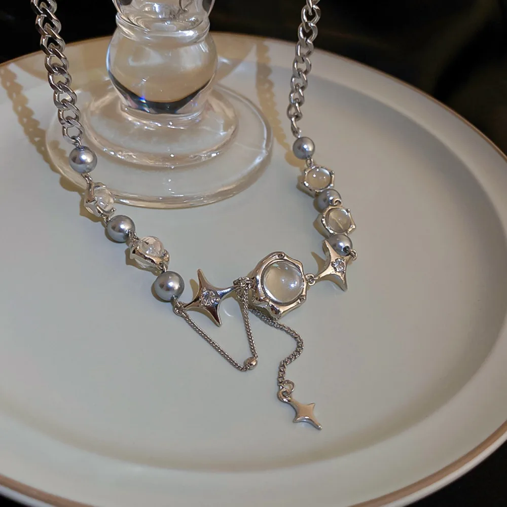 

Transparent Retro Jewelry Fashionable Four-Pointed Star Necklaces Daily Jewelry Clavicle Chain Round Beads Necklace