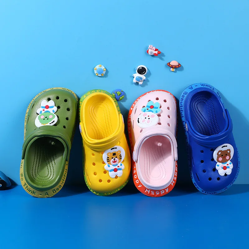 2022 Children's Summer Garden Shoes Non-slip Kids Sandals Casual Cute Boys And Girls Outdoor Indoor Slippers Baby Beach Sandals