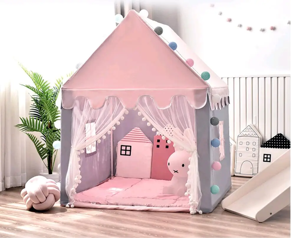 

[TML] Indoor Game Room children tent Include Colored lights, fence, mat Kids Playhouse Princess castle Play house girl gift