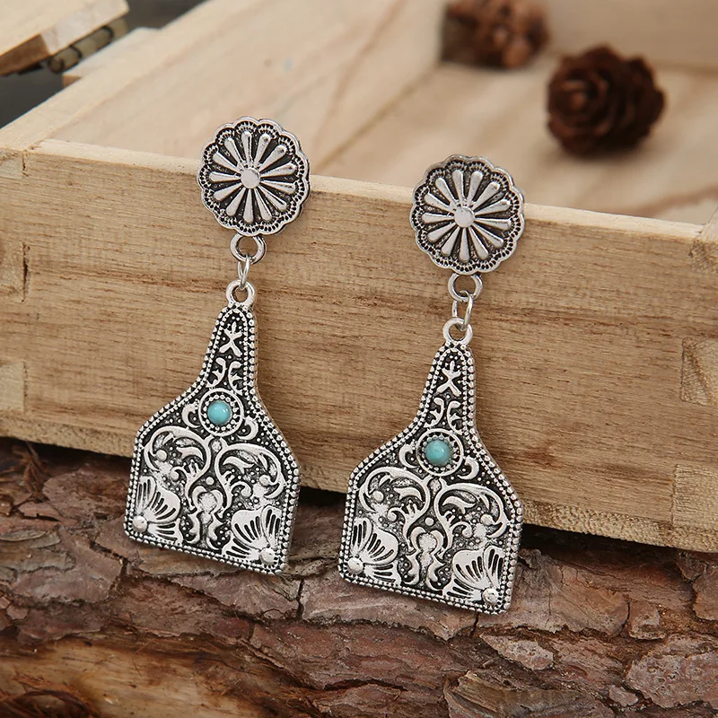 

2023 aretes de mujer Retro Wine Bottle Type Bohemian Turquoise Carving Totem Alloy Earrings for Women Wedding Party Jewelry