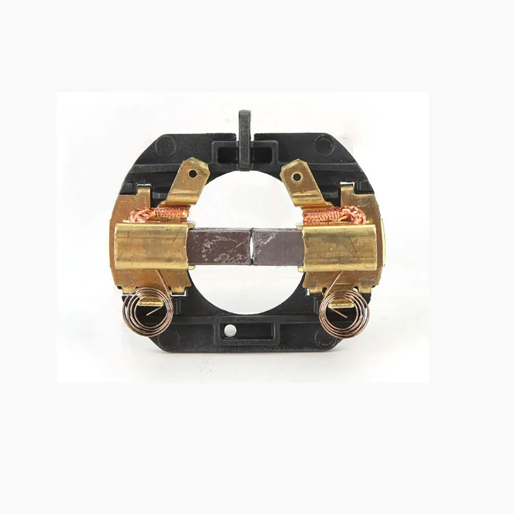 

Держатель для угольной щетки с щетками для модели DCD730 DCD735 DCD780