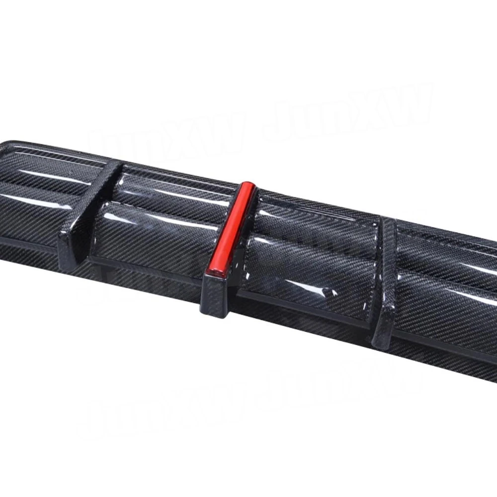 Задний диффузор из углеродного волокна с разветвителями для BMW X4M F98 2022 + FRP задний