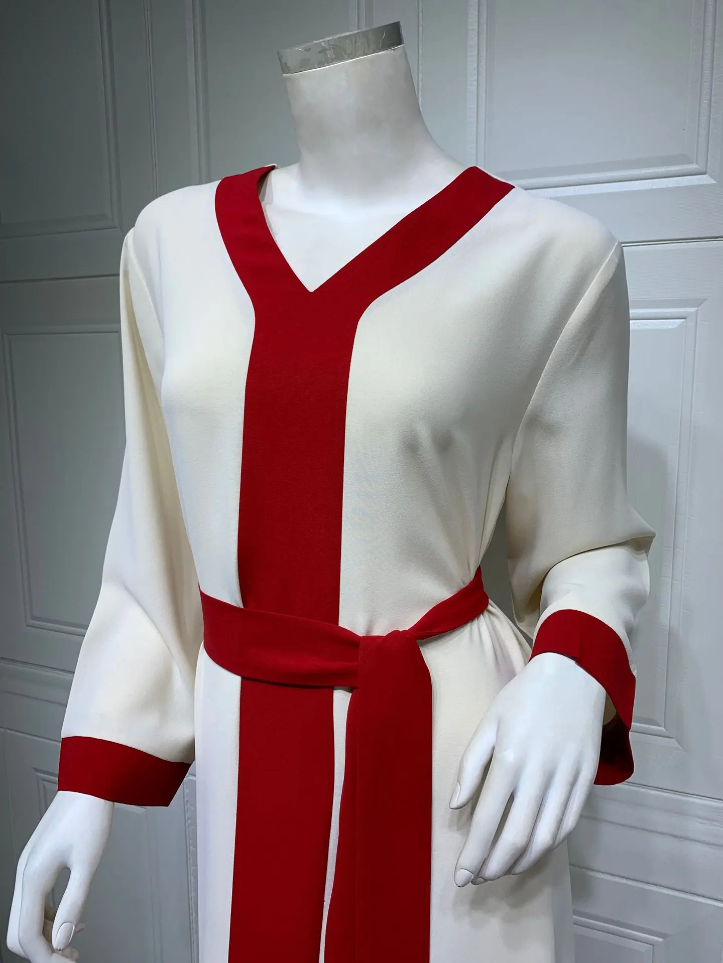 Wepbel Middle East Dubai Abaya Ramadan Maxi Muslim Dress for Women Islamic Clothing Colorblock Robe Muslim Belt Dress Caftan