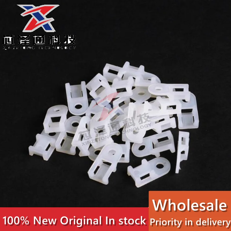 Детали для фиксации кабеля в форме маленького седла